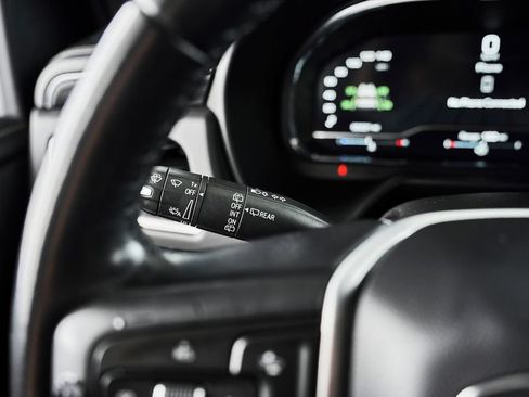 Used 2022 GMC Yukon SLT RWD image 21