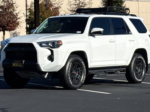 Used 2021 Toyota 4Runner Trail Special Edition image 9