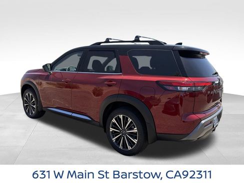 New 2026 Nissan Pathfinder Platinum w/ Lighting Package AWD/4WD image 6