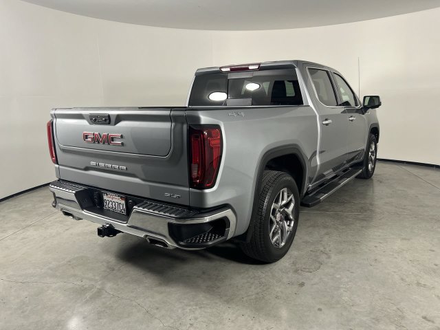 Used 2025 GMC Sierra 1500 SLT w/ SLT Premium Package AWD/4WD image 8