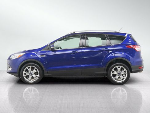 Used 2015 Ford Escape Titanium w/ Equipment Group 301A AWD/4WD image 2