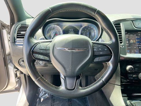 Used 2021 Chrysler 300 S w/ S Model Appearance Package RWD image 11