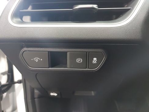 New 2026 Kia K4 FWD image 26