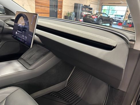 Used 2025 Tesla Model 3 Long Range RWD image 24