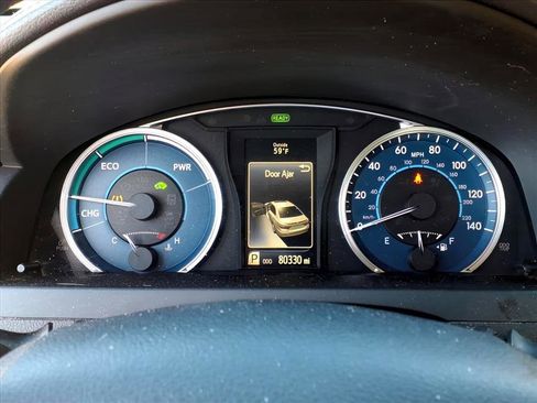 Used 2016 Toyota Camry LE image 20