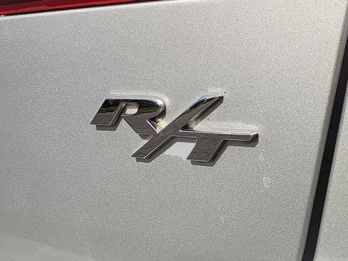 Used 2014 Dodge Journey R/T w/ Flexible Seating Group image 8