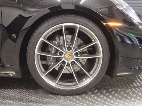 Certified 2024 Porsche 911 Carrera RWD image 15