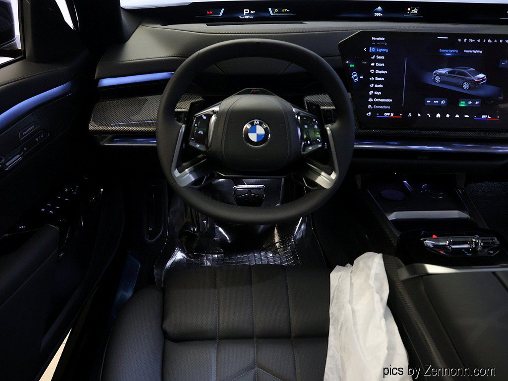 Used 2027 BMW 740i xDrive w/ Executive Package AWD/4WD image 16