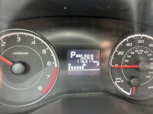 Used 2018 Subaru Impreza 2.0i AWD/4WD image 14
