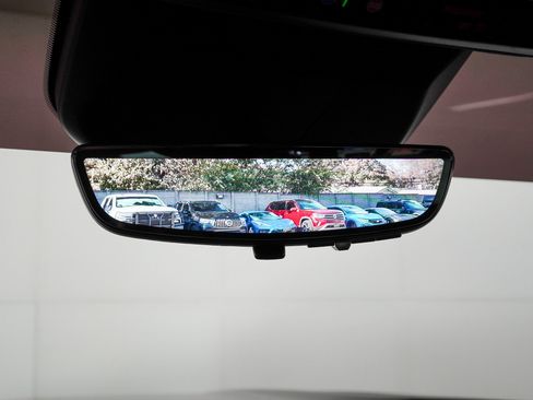 Used 2025 Cadillac Escalade V w/ LPO, ONYX Package image 30