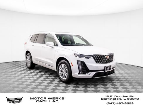 New 2025 Cadillac XT6 Luxury image 1