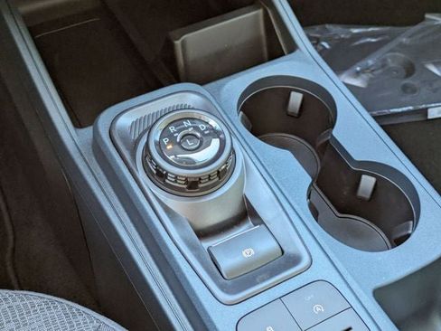 New 2025 Ford Maverick XL w/ Equipment Group 102A image 57