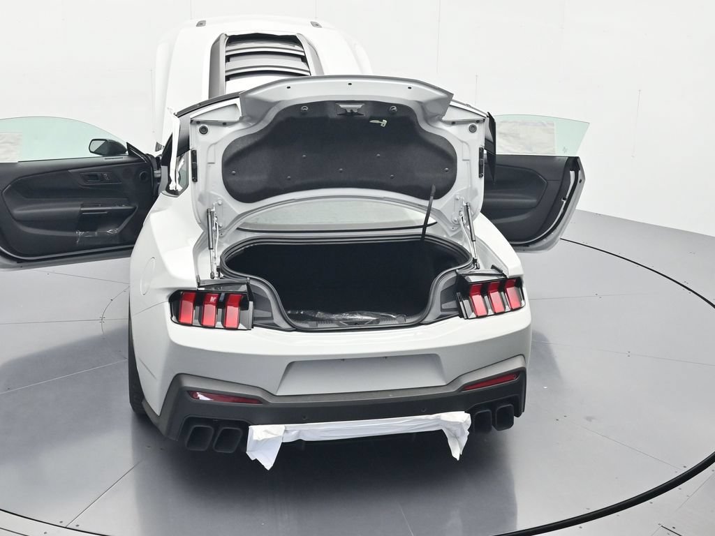 New 2026 Ford Mustang Dark Horse SC w/ Carbon Fiber Exterior Package RWD image 45
