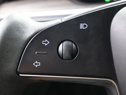 Used 2022 Tesla Model X AWD/4WD image 20
