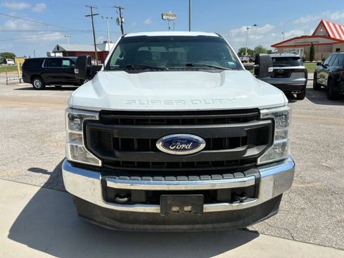 Used 2022 Ford F250 XL w/ Power Equipment Group image 13