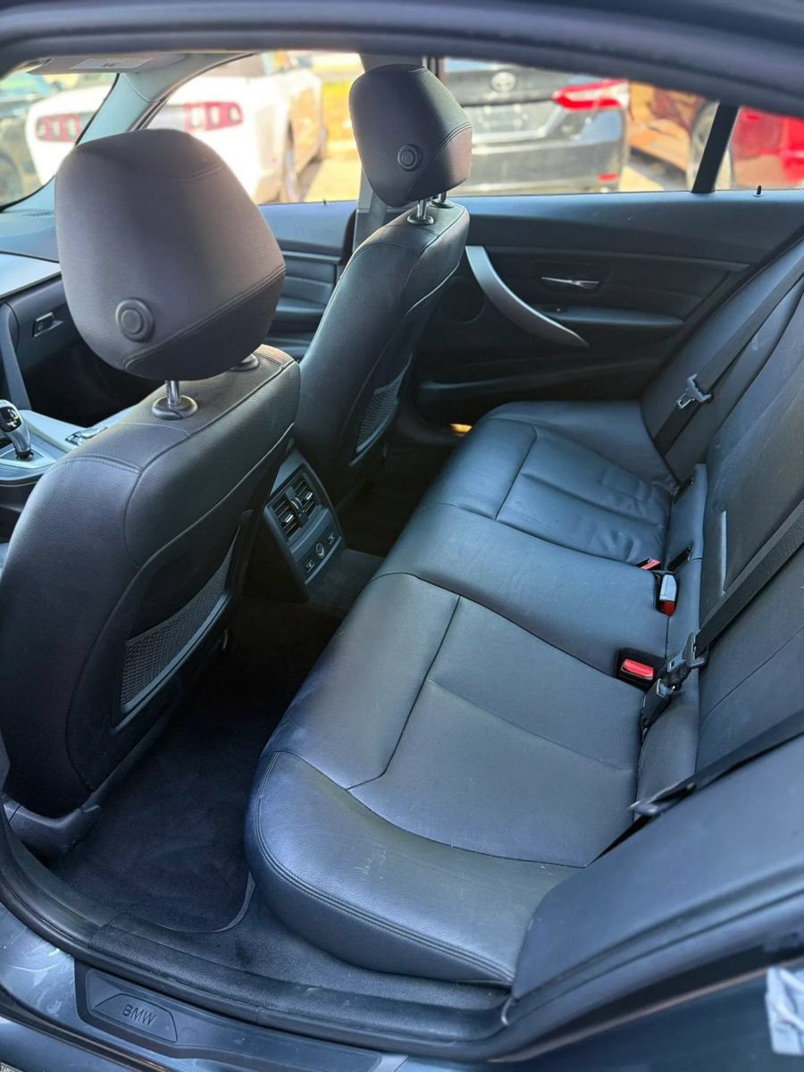 Used 2013 BMW 328i xDrive Sedan AWD/4WD image 10