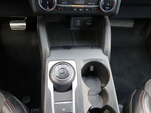Used 2023 Ford Escape ST-Line AWD/4WD image 38