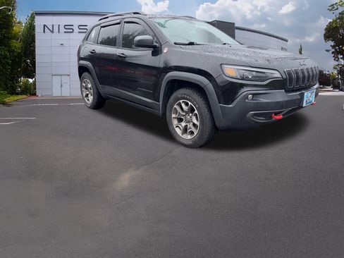 Used 2020 Jeep Cherokee Trailhawk w/ Comfort/Convenience Group image 8