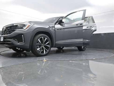 New 2026 Volkswagen Atlas SEL Premium R-Line AWD/4WD image 31