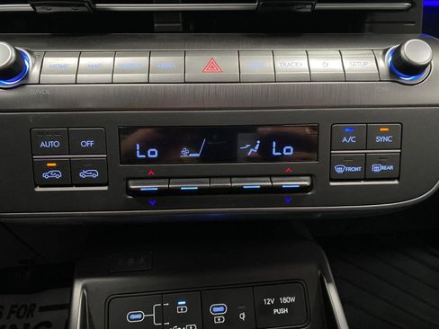 Certified 2024 Hyundai Kona Limited AWD/4WD image 28