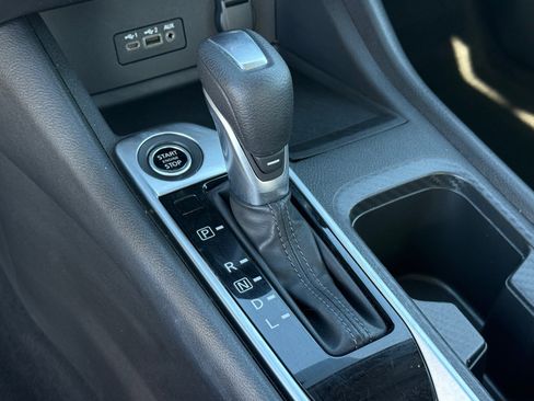 Used 2021 Nissan Sentra SV image 22