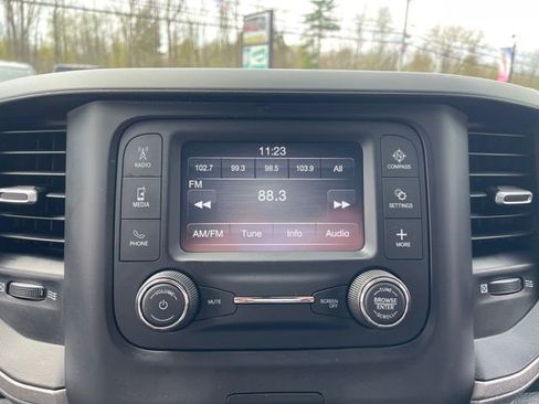 Used 2021 RAM 2500 Tradesman w/ Chrome Appearance Group AWD/4WD image 19