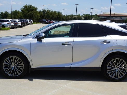 Certified 2024 Lexus RX 350 FWD w/ Convenience Package image 5