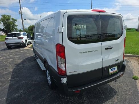 Used 2024 Ford Transit 250 Low Roof w/ Exterior Upgrade Package RWD image 3