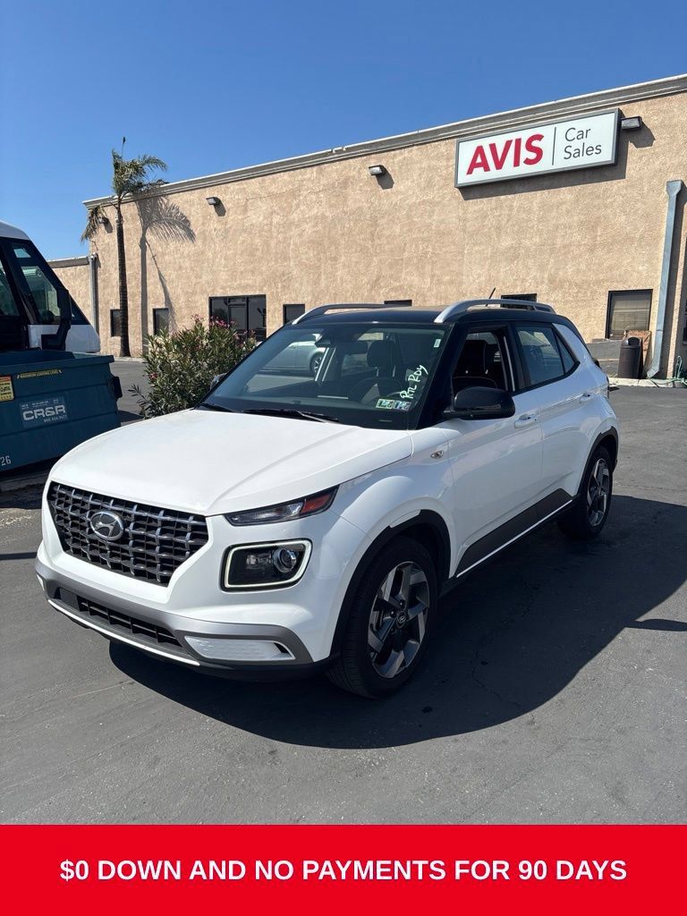 Used 2025 Hyundai Venue Limited FWD image 1
