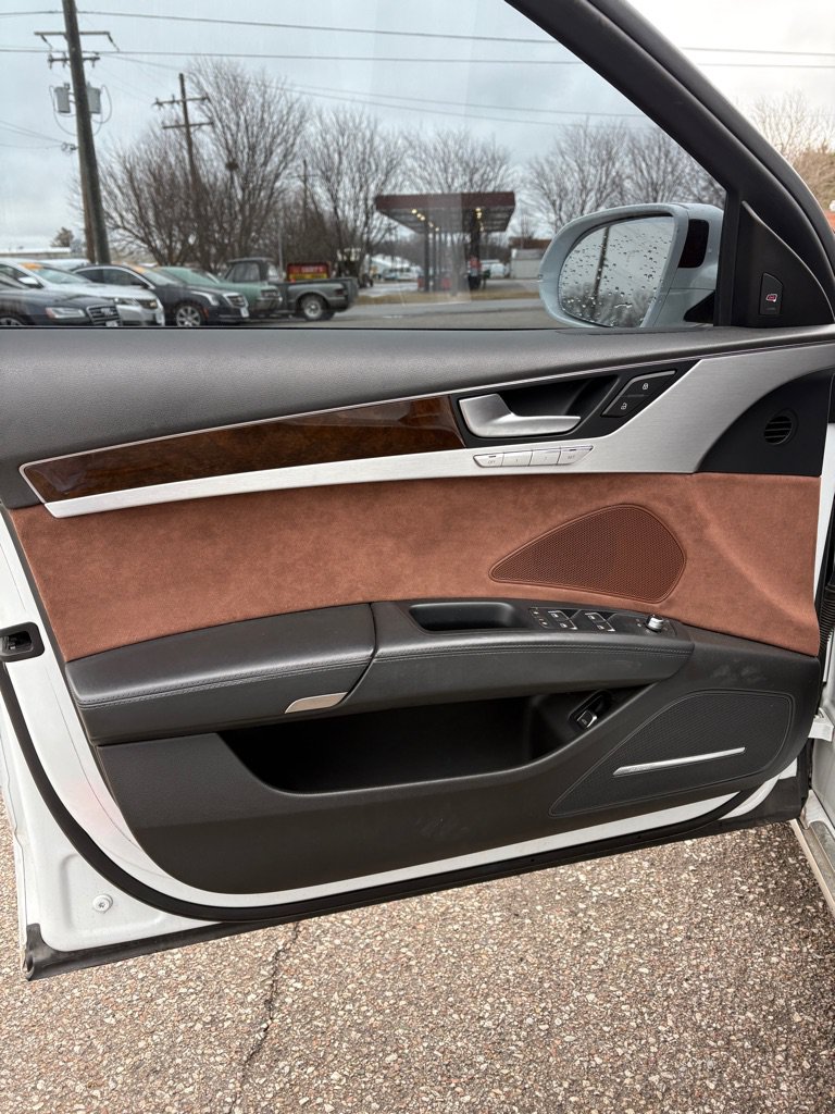 Used 2014 Audi A8 L 4.0T AWD/4WD image 47