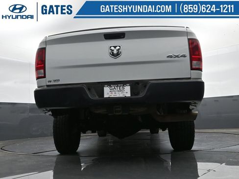 Used 2016 RAM 2500 Tradesman w/ Popular Equipment Group image 38