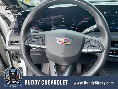 Used 2024 Cadillac XT4 Premium Luxury FWD image 16