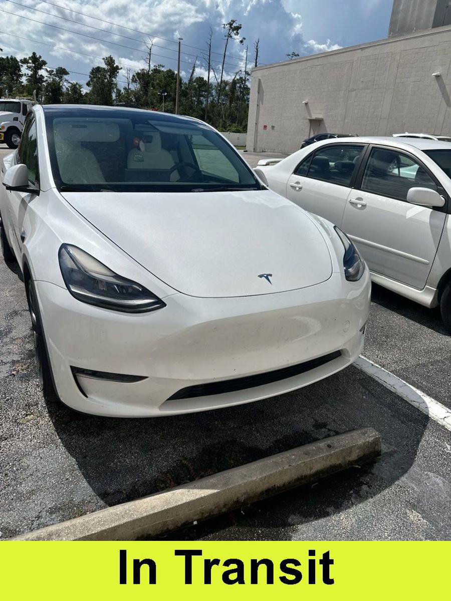 Used 2023 Tesla Model Y Performance AWD/4WD image 1
