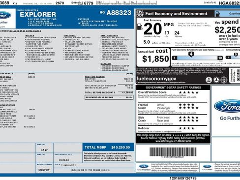 Used 2017 Ford Explorer XLT w/ Equipment Group 202A image 3