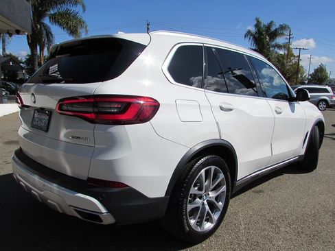 Used 2019 BMW X5 xDrive40i w/ Premium Package 2 AWD/4WD image 6