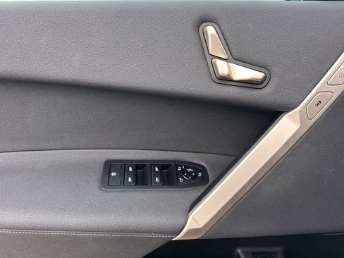 Used 2023 BMW iX xDrive50 w/ Convenience Package AWD/4WD image 10