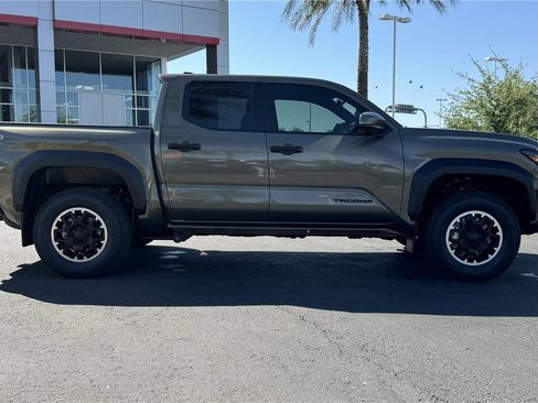 New 2025 Toyota Tacoma TRD Off-Road image 7