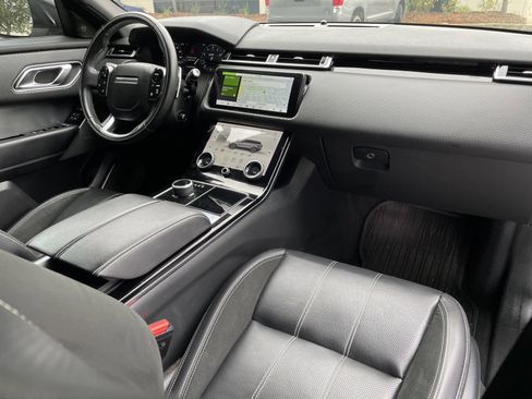 Used 2018 Land Rover Range Rover Velar R-Dynamic SE image 15