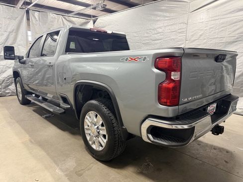 Used 2024 Chevrolet Silverado 2500 LT w/ All Star Edition image 4