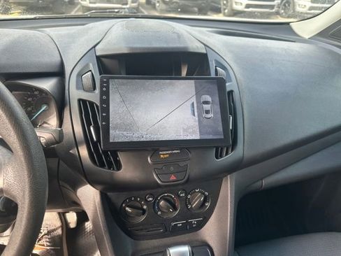 Used 2017 Ford Transit Connect XL image 11