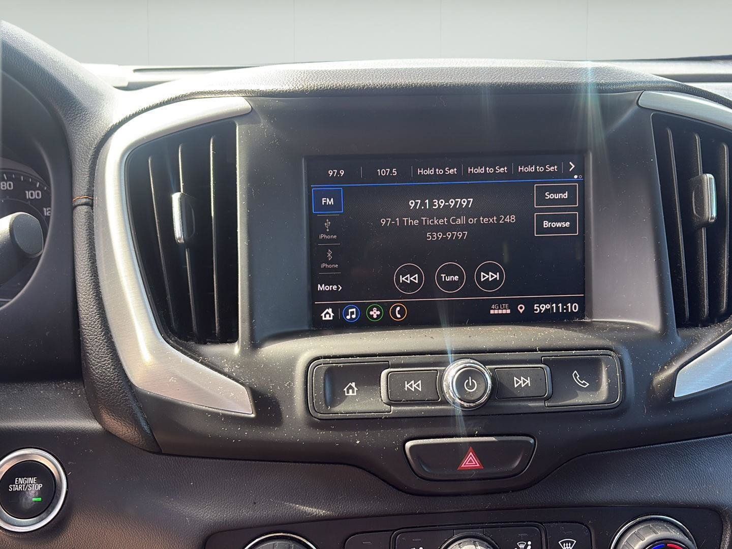 Used 2021 GMC Terrain SLE w/ Driver Convenience Package FWD image 24