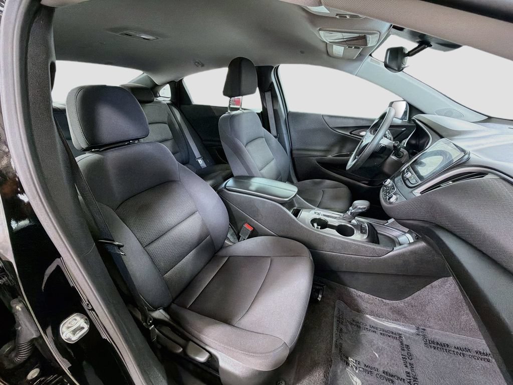 Used 2025 Chevrolet Malibu LT FWD image 28