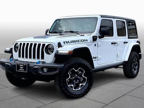 Used 2022 Jeep Wrangler Unlimited Rubicon 4xe w/ Cold Weather Group image 35