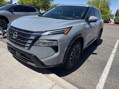 Used 2024 Nissan Rogue Platinum w/ Platinum Premium Package image 26