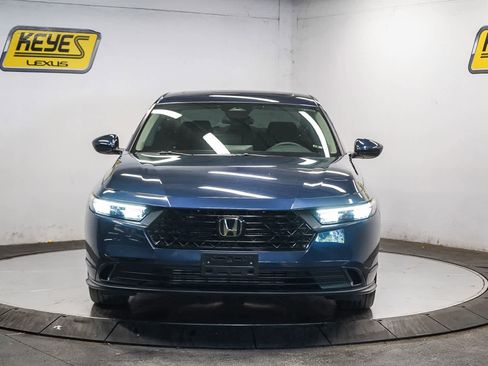 Used 2023 Honda Accord EX image 6