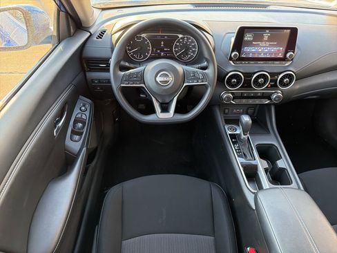 Used 2025 Nissan Sentra SV FWD image 20