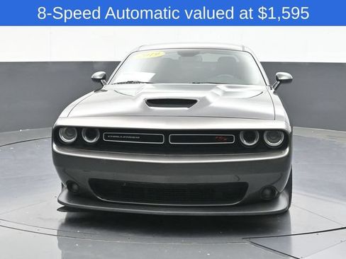 Used 2019 Dodge Challenger R/T RWD image 2