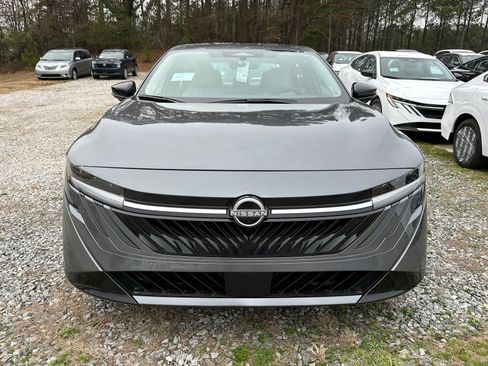 New 2026 Nissan Sentra SL w/ Floor Mat Package image 2