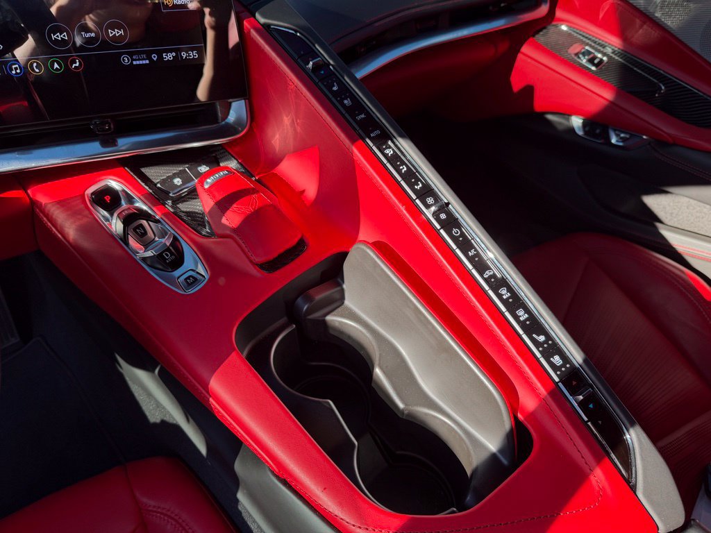 Used 2021 Chevrolet Corvette Stingray Premium Cpe w/ Z51 Performance Package RWD image 14