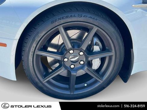 Used 2008 Aston Martin V8 Vantage Roadster RWD image 9